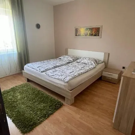 & Jasmine Guest house *